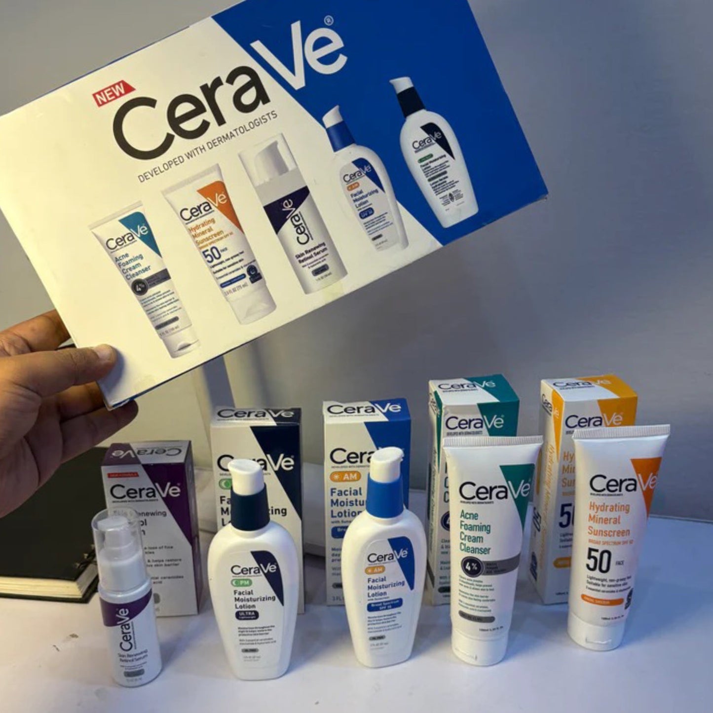 CeraVe 5 in 1 Hydrating Mineral Facial Kit