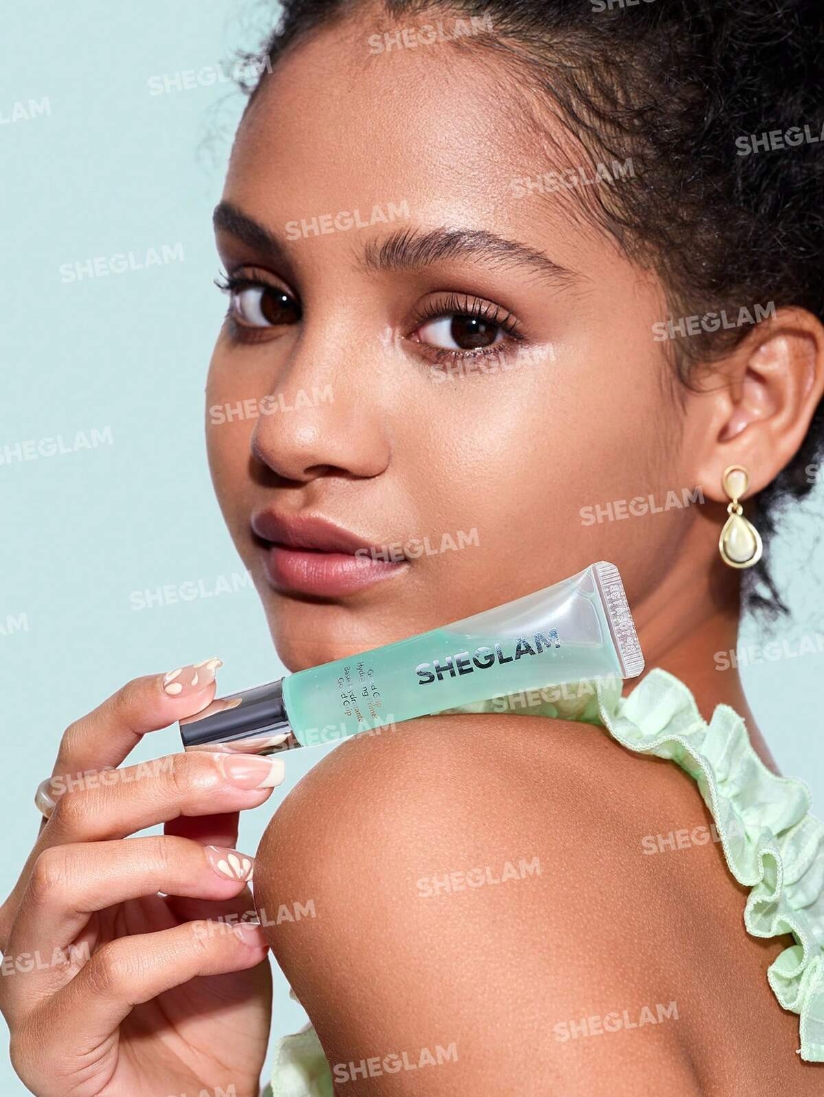 SHEGLAM Good Grip Hydrating Primer Travel Size 15ml | Green